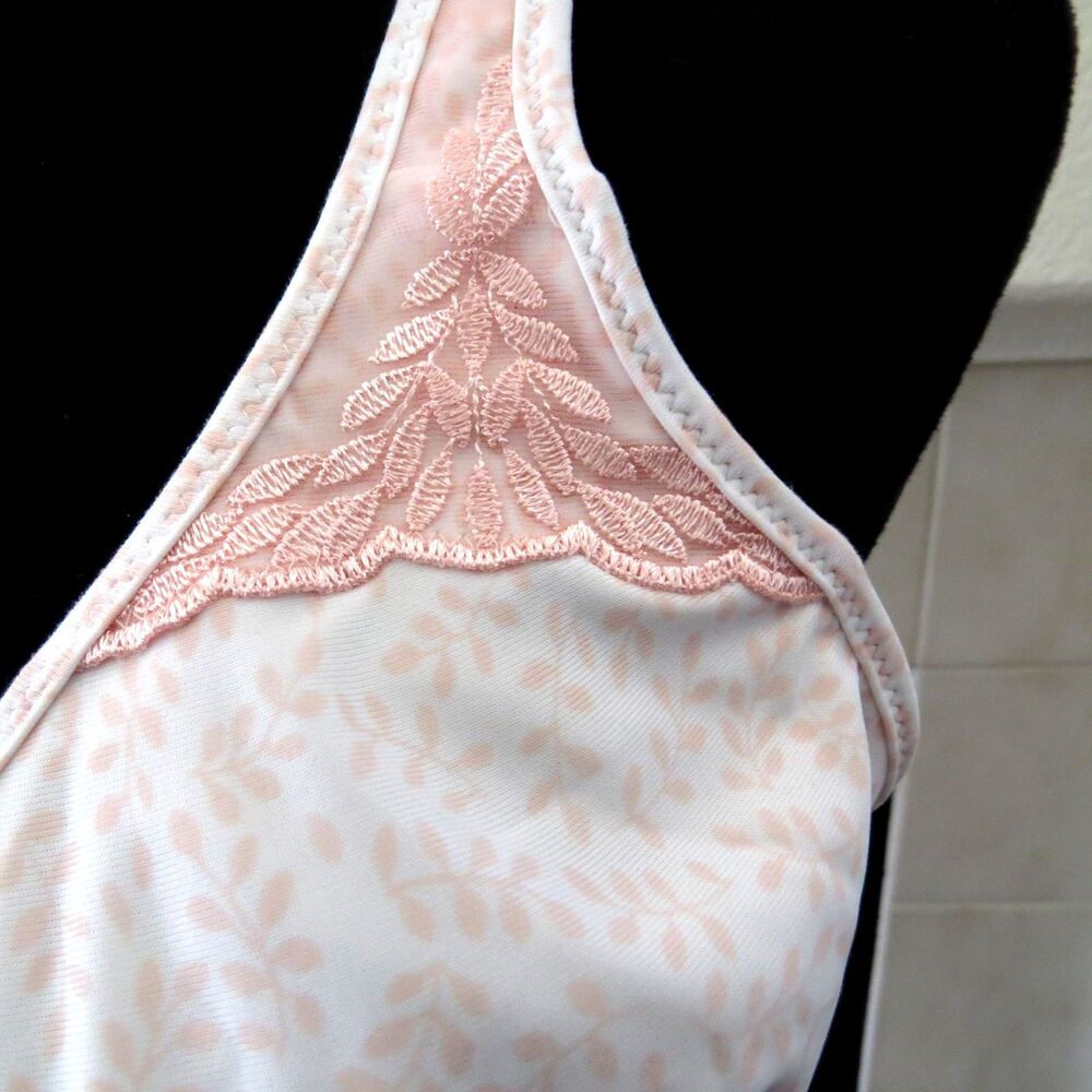 Bali Passion For Comfort Minimizer Underwire Bra Pink White 36DD #3385 - Picture 2 of 9